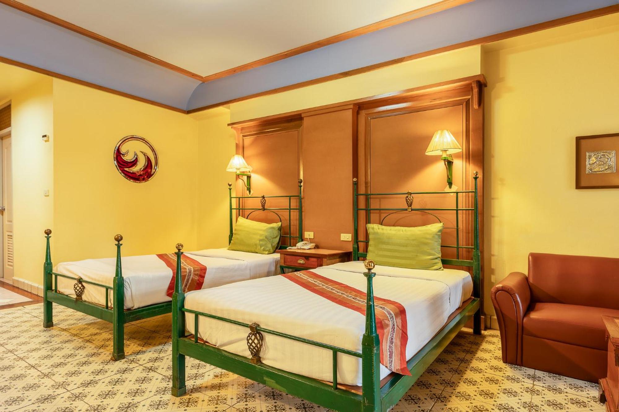 Pung-Waan Resort & Spa Kanchanaburi City Exteriör bild