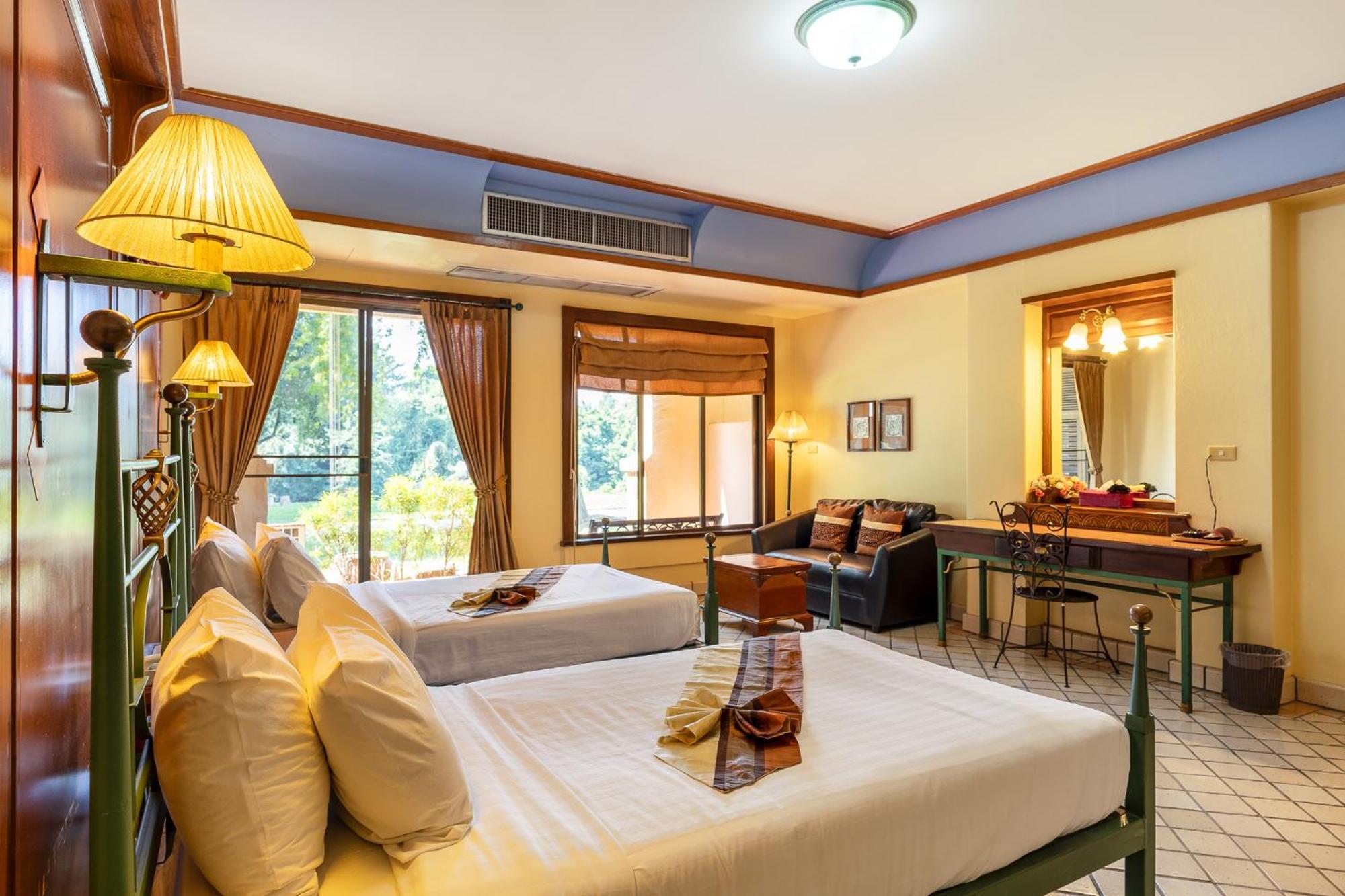 Pung-Waan Resort & Spa Kanchanaburi City Exteriör bild